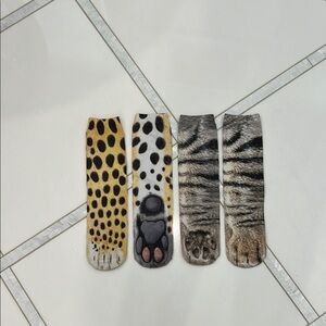 BRAND NEW 2 pairs Animal Print Socks Set - cat theme